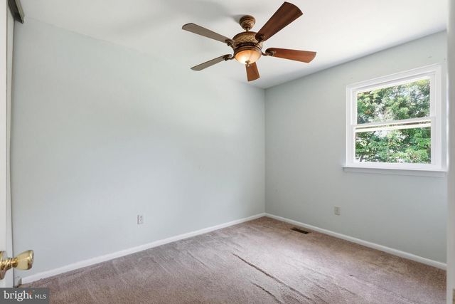 1272 TWIN STREAMS DR, Warminster, PA 18974