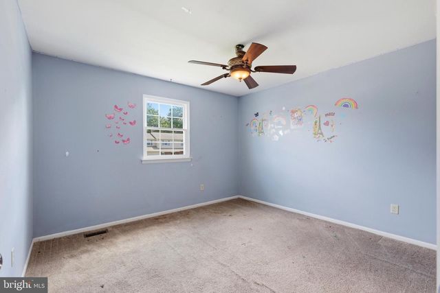 1272 TWIN STREAMS DR, Warminster, PA 18974