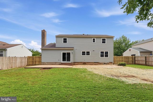 1272 TWIN STREAMS DR, Warminster, PA 18974