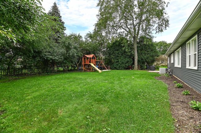 3817 Maryland AVENUE, Elmwood Park, WI 53405