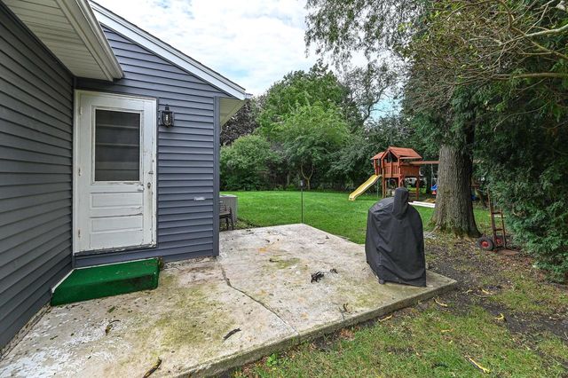 3817 Maryland AVENUE, Elmwood Park, WI 53405
