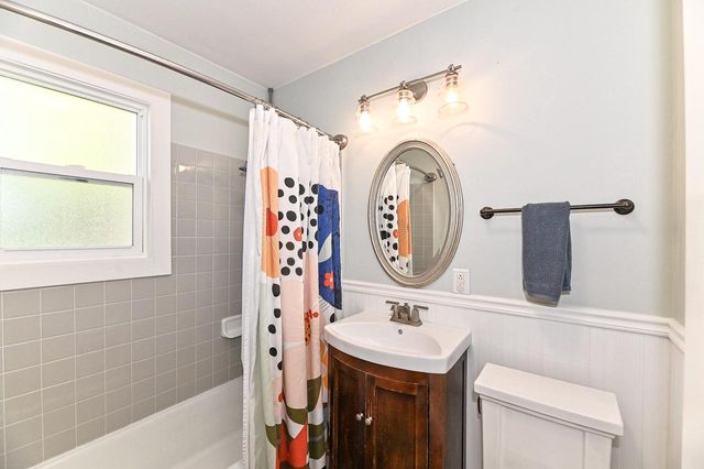 3817 Maryland AVENUE, Elmwood Park, WI 53405