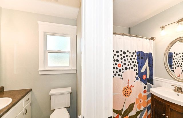 3817 Maryland AVENUE, Elmwood Park, WI 53405