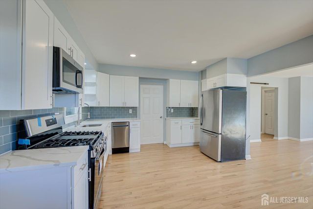 34 Tillman Street, Raritan, NJ 08869