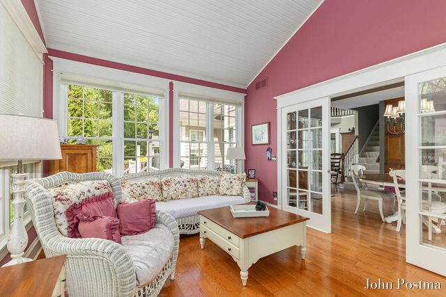 1645 Watermark Drive, Grand Rapids, MI 49546