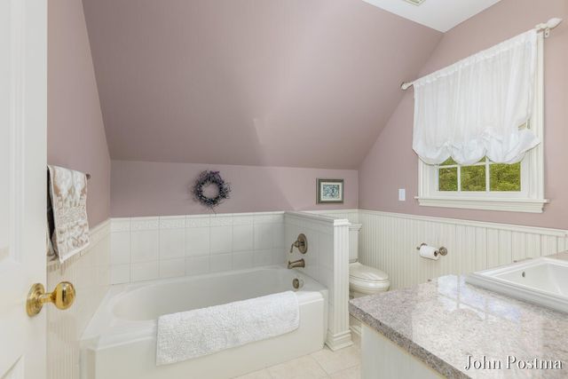 1645 Watermark Drive, Grand Rapids, MI 49546
