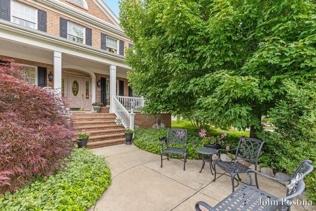 1645 Watermark Drive, Grand Rapids, MI 49546