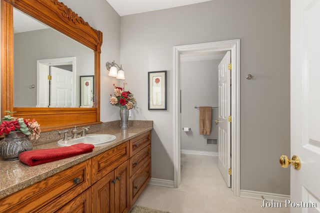 1645 Watermark Drive, Grand Rapids, MI 49546