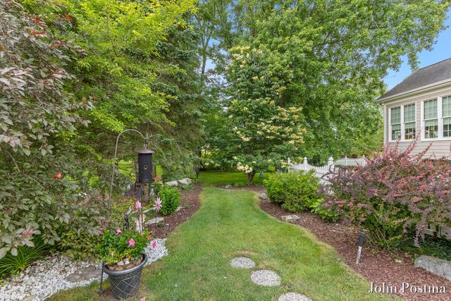 1645 Watermark Drive, Grand Rapids, MI 49546