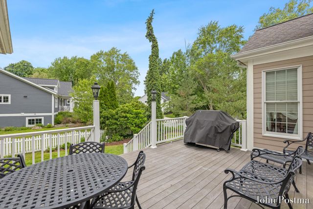 1645 Watermark Drive, Grand Rapids, MI 49546