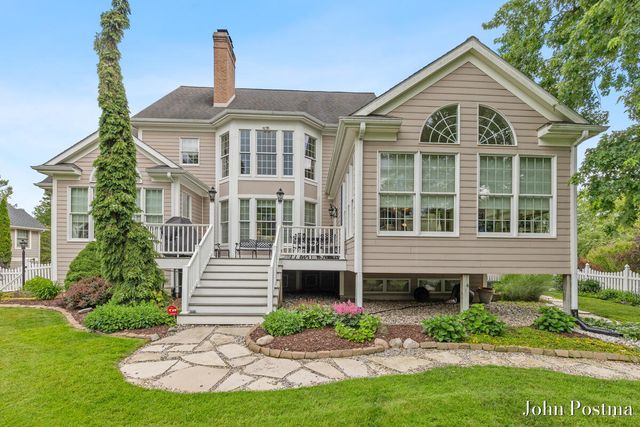 1645 Watermark Drive, Grand Rapids, MI 49546