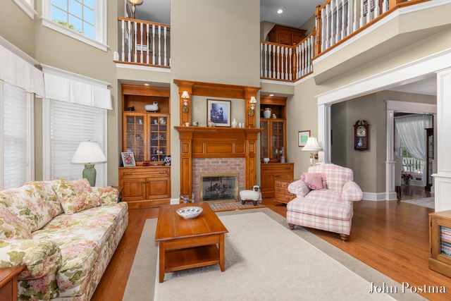 1645 Watermark Drive, Grand Rapids, MI 49546