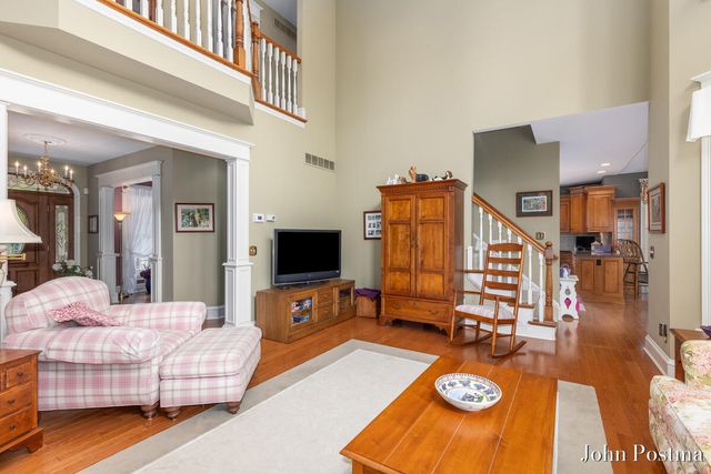 1645 Watermark Drive, Grand Rapids, MI 49546