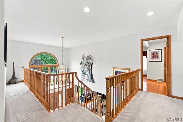 154 Viscount Drive, Amherst, NY 14221