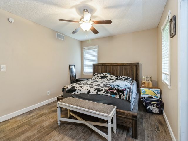 1010 Caroline Terrace, Indianola, IA 50125