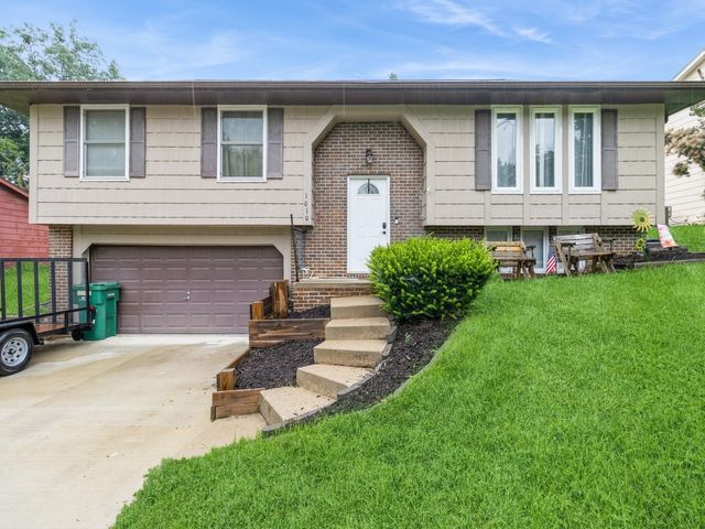 1010 Caroline Terrace, Indianola, IA 50125