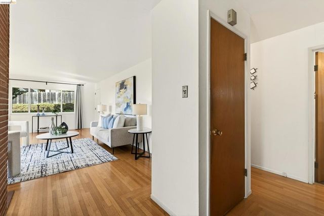 6415 Hazel Ave, Richmond, CA 94805