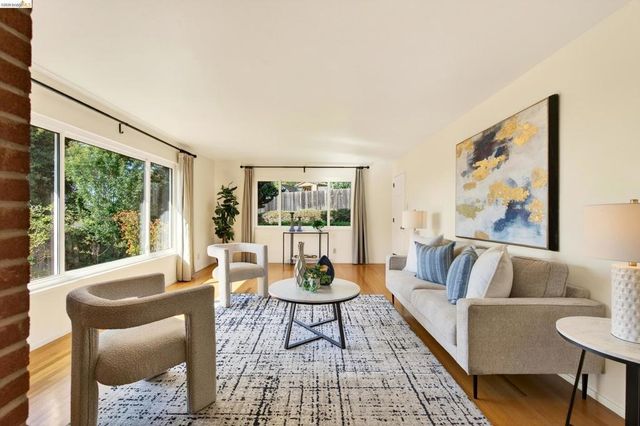 6415 Hazel Ave, Richmond, CA 94805