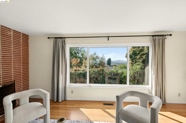 6415 Hazel Ave, Richmond, CA 94805