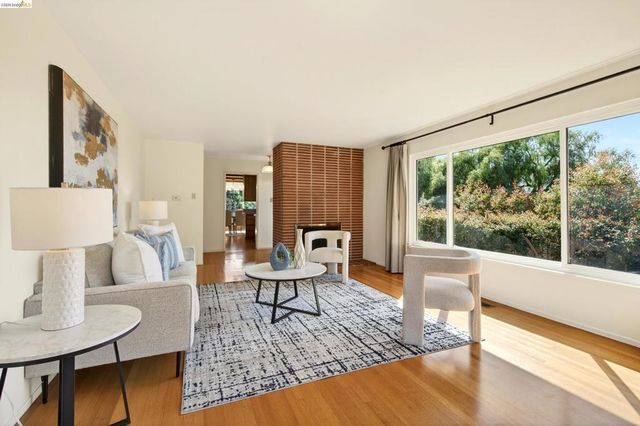 6415 Hazel Ave, Richmond, CA 94805