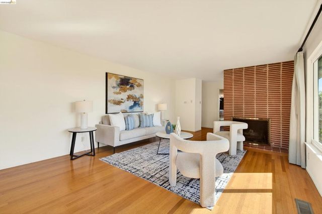 6415 Hazel Ave, Richmond, CA 94805