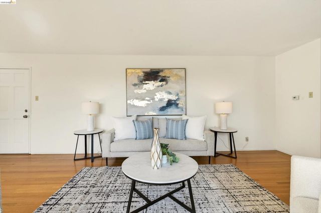 6415 Hazel Ave, Richmond, CA 94805