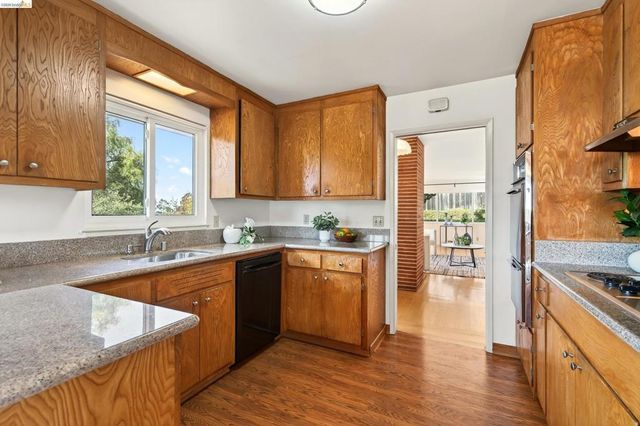 6415 Hazel Ave, Richmond, CA 94805