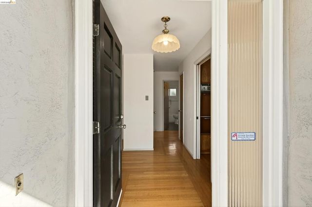 6415 Hazel Ave, Richmond, CA 94805