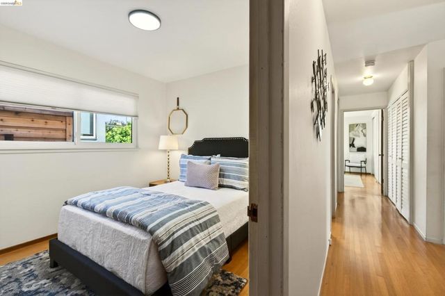 6415 Hazel Ave, Richmond, CA 94805