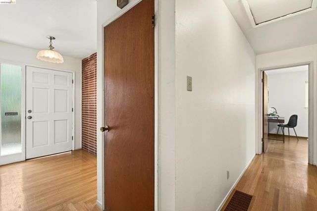 6415 Hazel Ave, Richmond, CA 94805