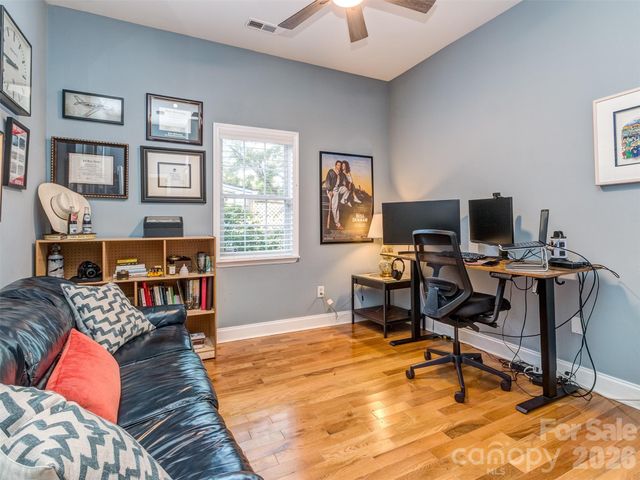 1221 Kennon Street, Charlotte, NC 28205