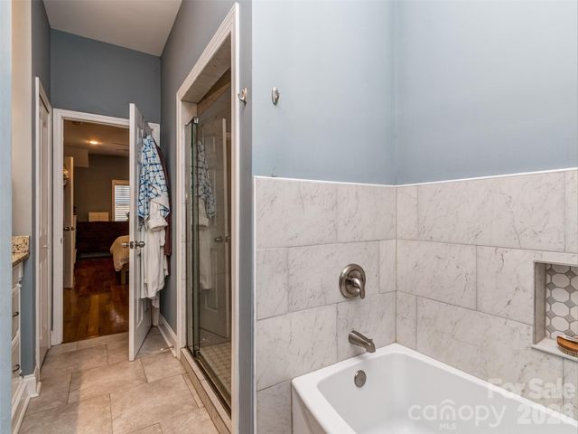 1221 Kennon Street, Charlotte, NC 28205