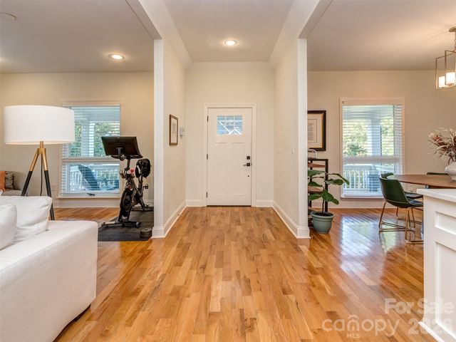 1221 Kennon Street, Charlotte, NC 28205