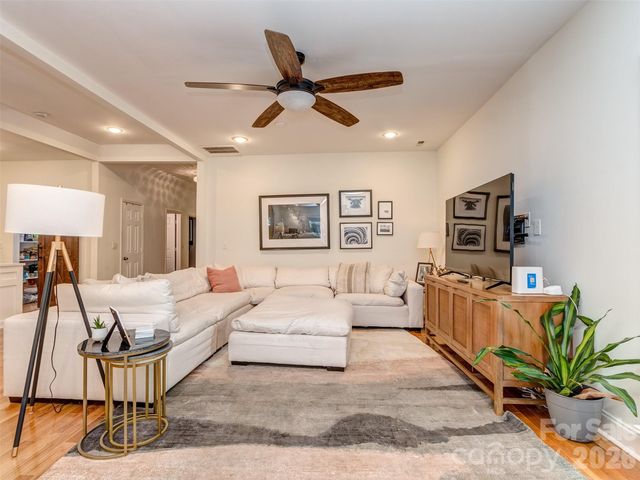 1221 Kennon Street, Charlotte, NC 28205