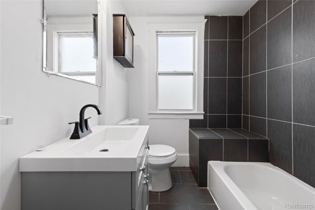 591 Hague Street, Detroit, MI 48202