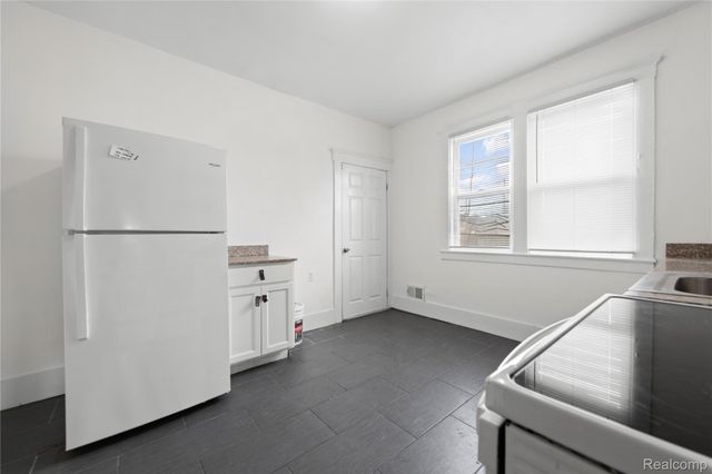 591 Hague Street, Detroit, MI 48202