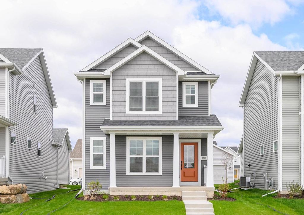 1688 Star Light Drive, Verona, WI 53593