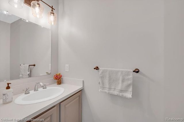 660 Akram, Oxford, MI 48371