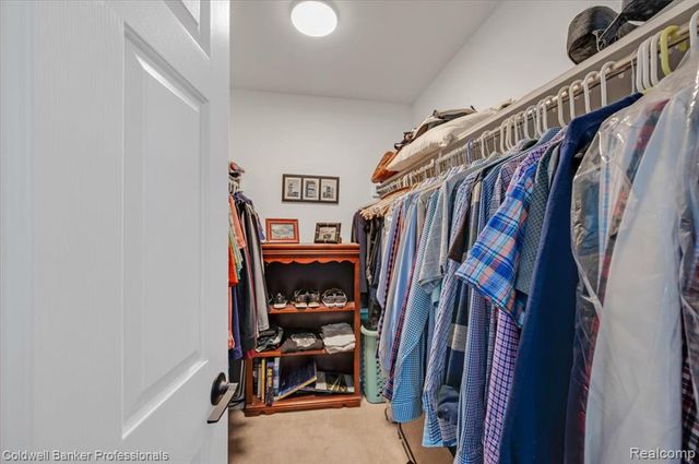 660 Akram, Oxford, MI 48371