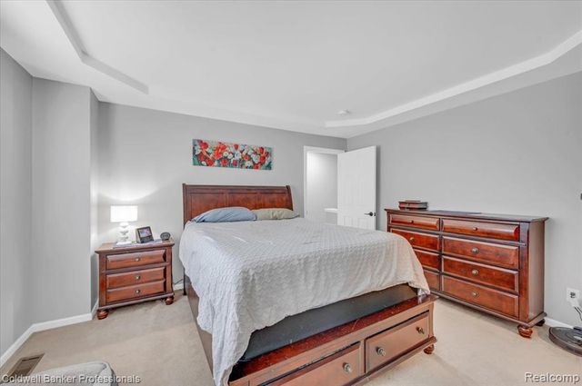 660 Akram, Oxford, MI 48371
