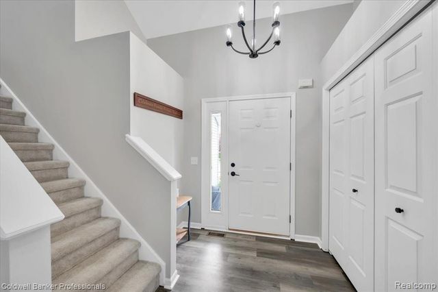 660 Akram, Oxford, MI 48371