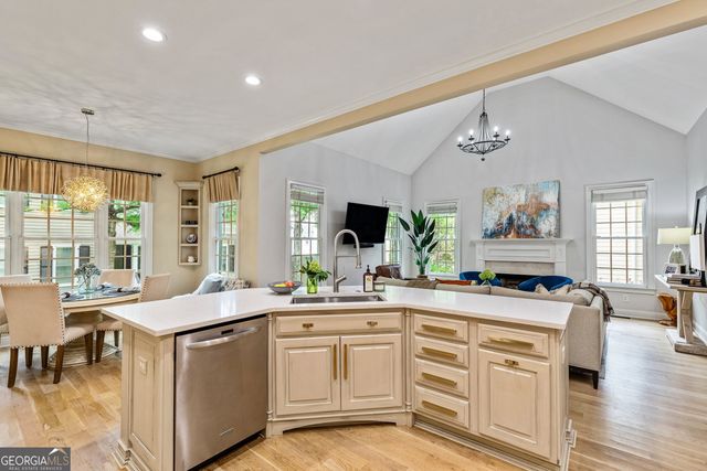 125 North Cove Drive, Peachtree City, GA 30269