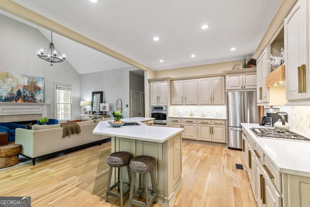 125 North Cove Drive, Peachtree City, GA 30269