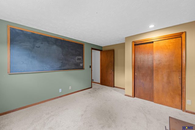 3321 N 73rd Street, Lincoln, NE 68507