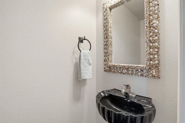 9520 Seawall Boulevard 353, Galveston, TX 77554