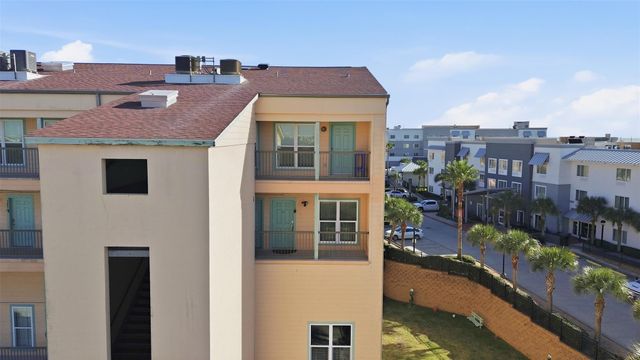 9520 Seawall Boulevard 353, Galveston, TX 77554