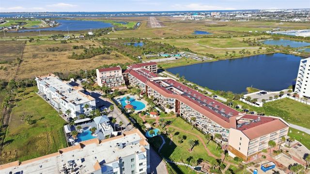 9520 Seawall Boulevard 353, Galveston, TX 77554