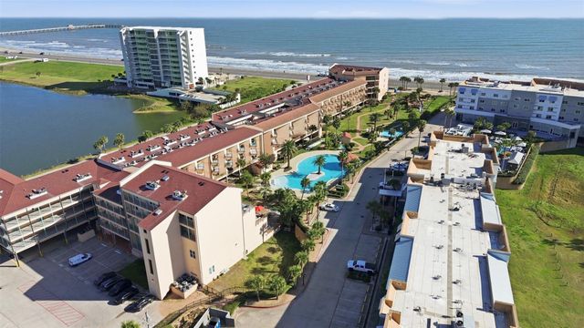 9520 Seawall Boulevard 353, Galveston, TX 77554