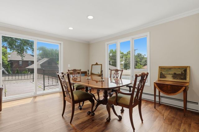 456 Summit Avenue 203, Saint Paul, MN 55102