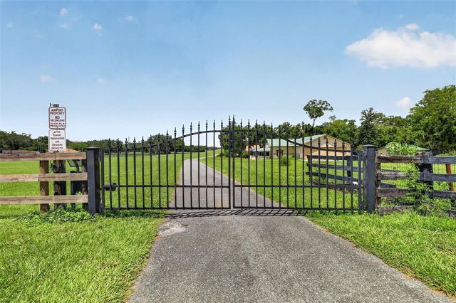 8650 SW 27TH AVENUE, Ocala, FL 34476